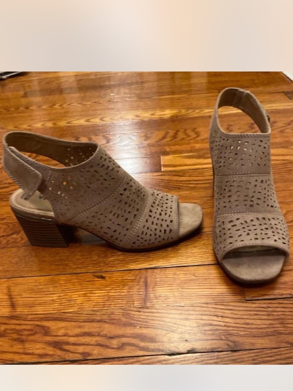 New Sonoma brand boho beige sandals open toe booties size 7